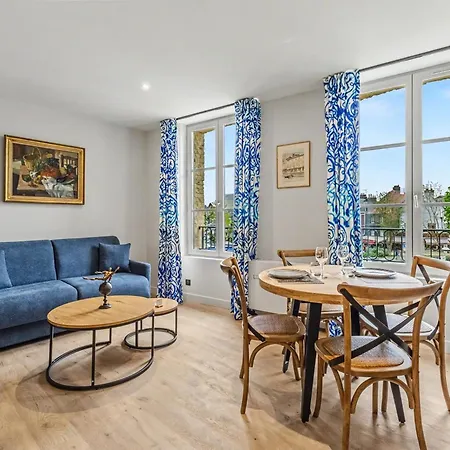 Lescale 1 - Modern Getaway In The Heart Of Apartament Honfleur
